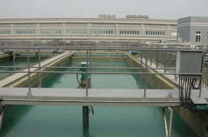 沁阳市恒瑞防腐保温安装有限公司与湖北省某公司签订年产10万吨半水法磷酸二
